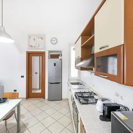 Easylife - - Tito Livio 13 - Porta Romana * Mediolan