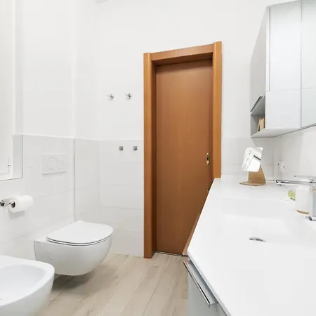 Easylife - - Tito Livio 13 - Porta Romana Apartament *