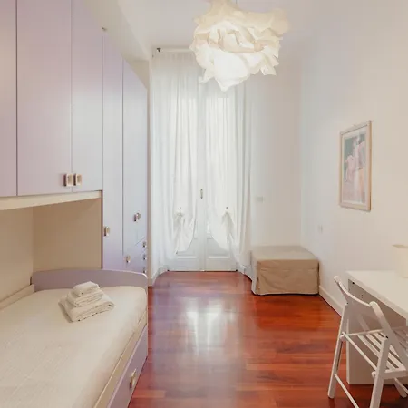 Gohost - Quiet, Bright & Stylish Flat In The Heart Of Апартаменты *