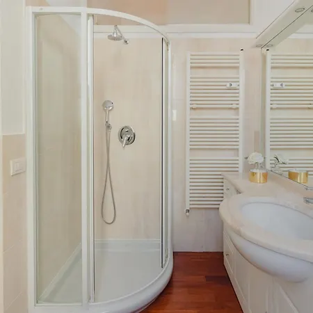 Gohost - Quiet, Bright & Stylish Flat In The Heart Of Apartment Milan