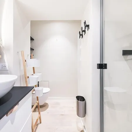 Easylife - - Castaldi 26 P1c - Porta Venezia شقة *
