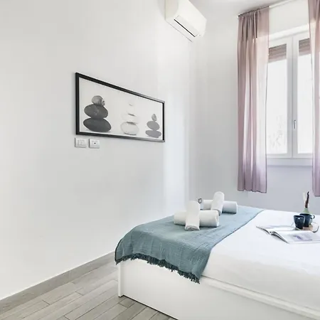 Easylife - - Juvara 12 - Citta Studi * Milano