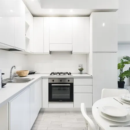 Easylife - - Juvara 12 - Citta Studi * Milan