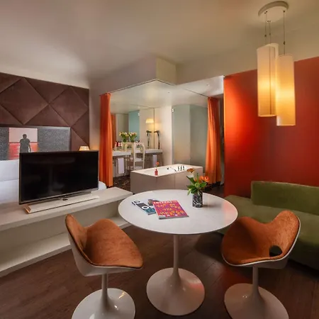 Ξενοδοχείο Nhow 4*