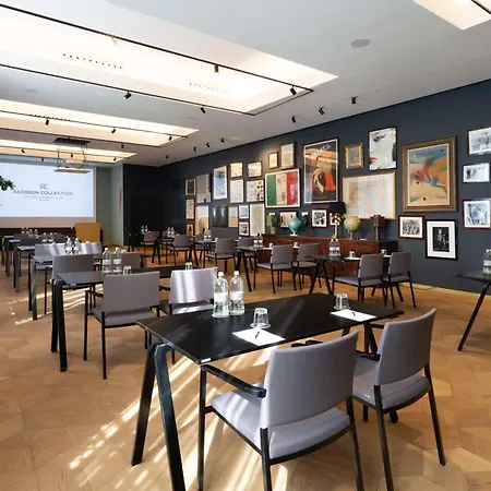 Radisson Collection Hotel, Palazzo Touring Club 5*