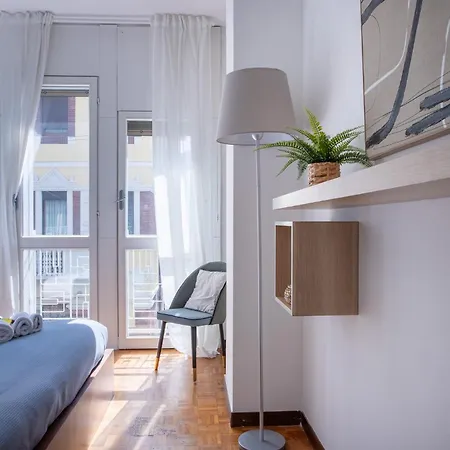 Ampio Ed Elegante - 2 E 2 Bagni Милан