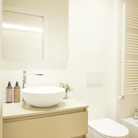 Retreats Fiera Apartament Mediolan