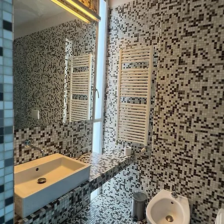 Experience Luxury Sarzana Apartment *