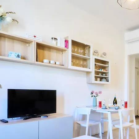 Beautiful In Tricolore - Daniele