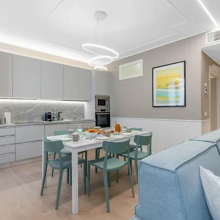 Vitruvio Palace - La Vista *