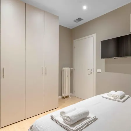 Vitruvio Palace - La Vista Apartment