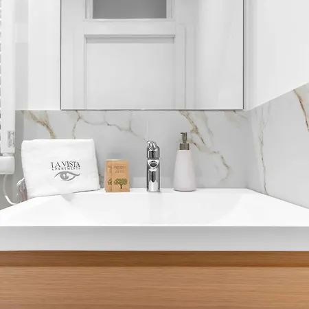 Apartment Vitruvio Palace - La Vista *