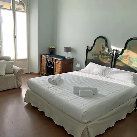 Splendido Quadrilocale Liberty In Porta Venezia Apartmán