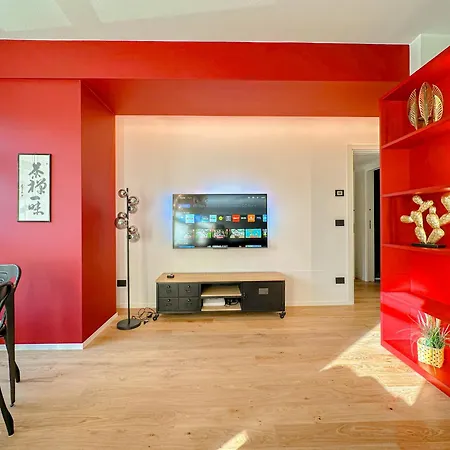 Ausonio Urban - 3 Min Dal Naviglio Milán