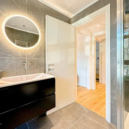 Ausonio Urban - 3 Min Dal Naviglio Apartmán *