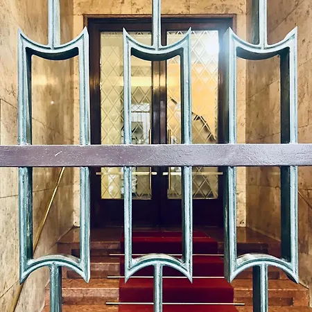 アパート Morozzo1939 - An Authentic Milanese Home, Near Duomo