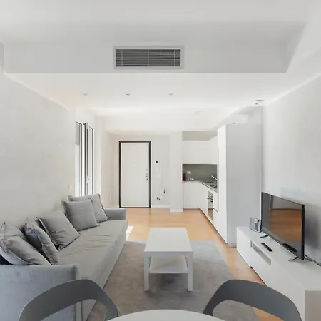 דירה Gohost - Next To The Olympic Village Terrace מילאנו