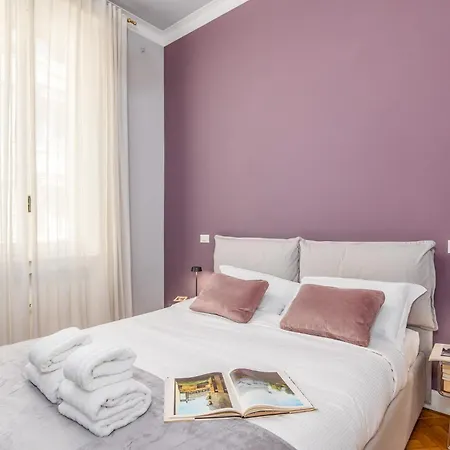 Design Boutique Flat - Refined & Apartment