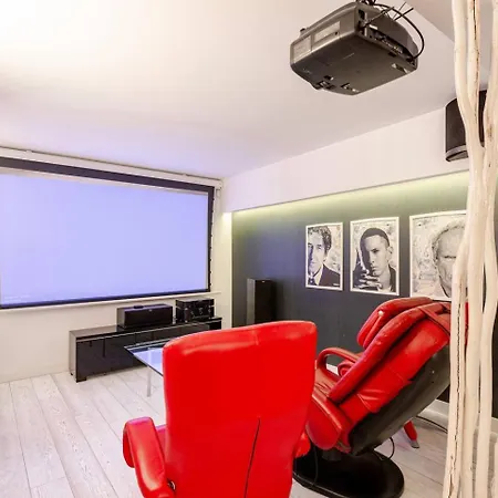 Presidential Loft In The Design District * Milano