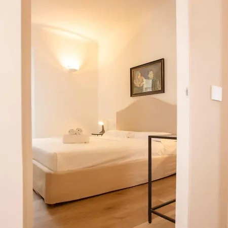 La Dolcevita Luxury - Belle Arti Palace - Center דירה מילאנו