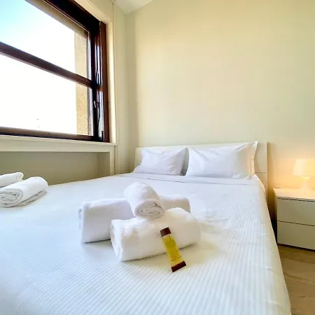 1 Min Castle - 7 Min Cathedral On Walk Prestige