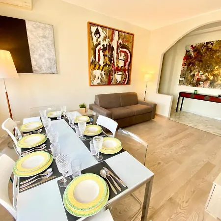 Lägenhet 1 Min Castle - 7 Min Cathedral On Walk Prestige