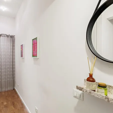 Milan's Navigli Nest Lägenhet Milano