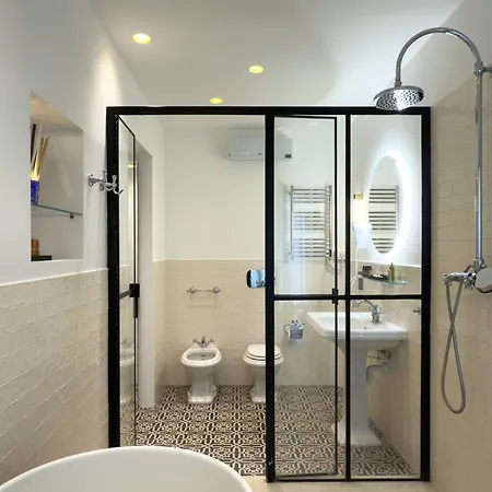 Ospitali, Ks-suites * 米兰