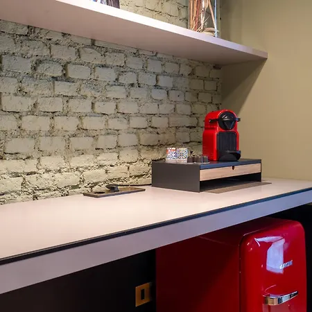 Guesthost - Brera Exclusive And Milão