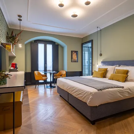 Guesthost - Brera Exclusive And 4* Milán