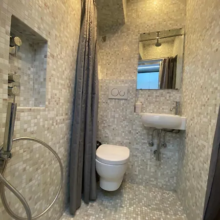 Center Navigli Duomo - Coco House Petite Maison شقة