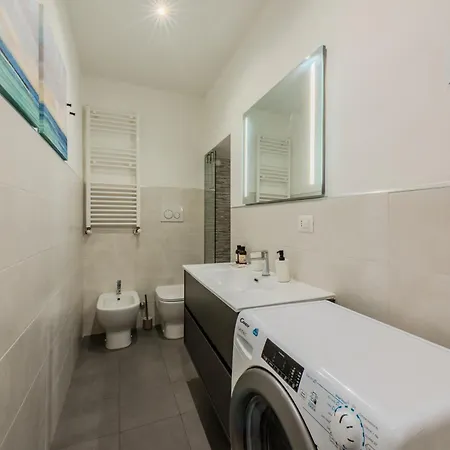 Easytopstay - Moscova Modern Apartamento *