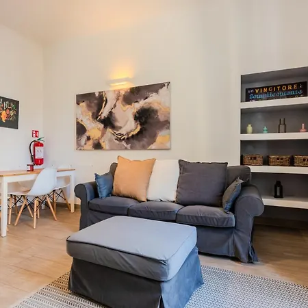 Easytopstay - Moscova Modern Milão