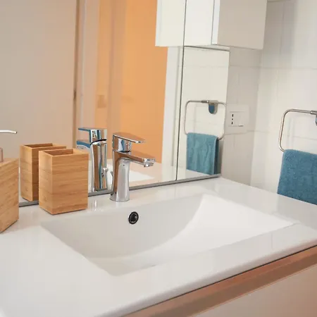 Design & Comfort A Metro A 2 Min