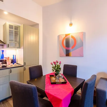 Appartement Station 3 Design Apartaments-2 Apts With Parking -1 With Balcony, No Box- Olympic Hub- Town Homes *