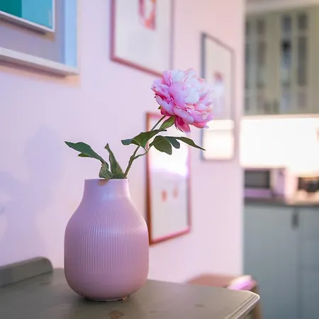 Station 3 Design Apartaments-2 Apts With Parking -1 With Balcony, No Box- Olympic Hub- Town Homes