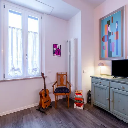 Station 3 Design Apartaments-2 Apts With Parking -1 With Balcony, No Box- Olympic Hub- Town Homes Appartement *