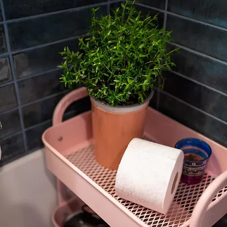 Station 3 Design Apartaments-2 Apts With Parking -1 With Balcony, No Box- Olympic Hub- Town Homes