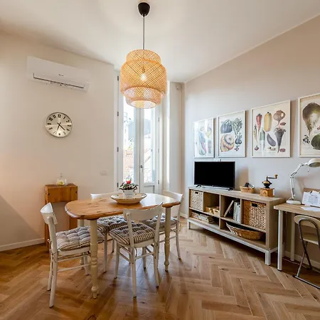 Apartment Nuovi Bilocali Station - 2 Con Parcheggio In Box E 1 Con Balcone -no Box- N&s Town Homes *