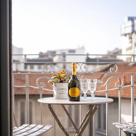 Station 3 Design Apartaments-2 Apts With Parking -1 With Balcony, No Box- Olympic Hub- Town Homes * Milan