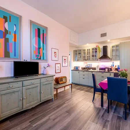 Appartement Station 3 Design Apartaments-2 Apts With Parking -1 With Balcony, No Box- Olympic Hub- Town Homes Milan