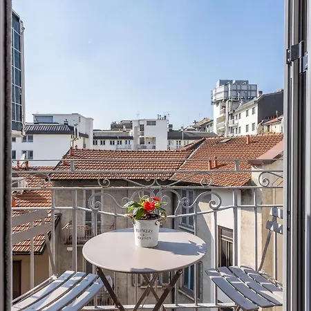 Station 3 Design Apartaments-2 Apts With Parking -1 With Balcony, No Box- Olympic Hub- Town Homes *