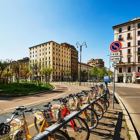 Beautiful In Tricolore - Daniele Apartment Mailand