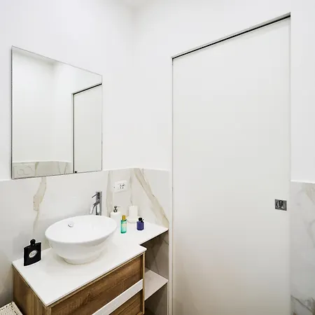 Apartment Beautiful In Tricolore - Daniele