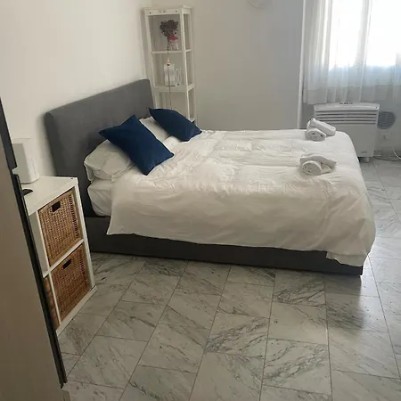 Apartman Charming In The Center