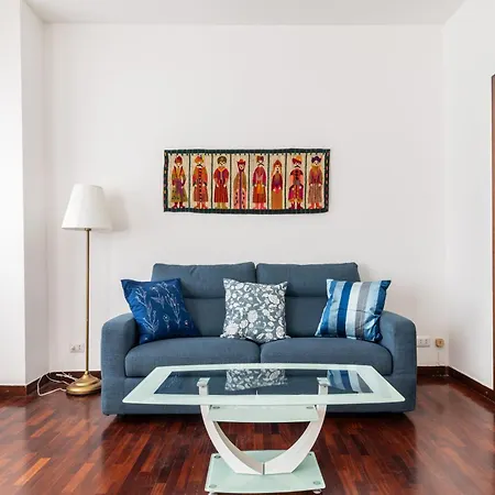 Wonderful Three-room Just Few Minutes Away From Mm Tricolore Appartement Milan