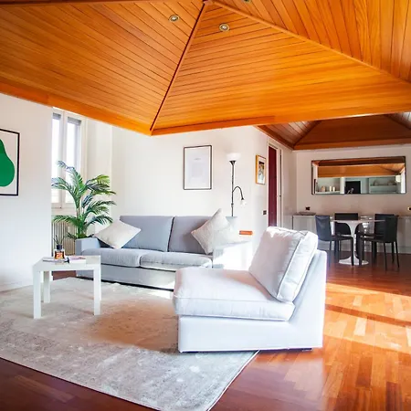 Apartament Penthouse With Panoramic Terrace - Design And Luxury Mediolan