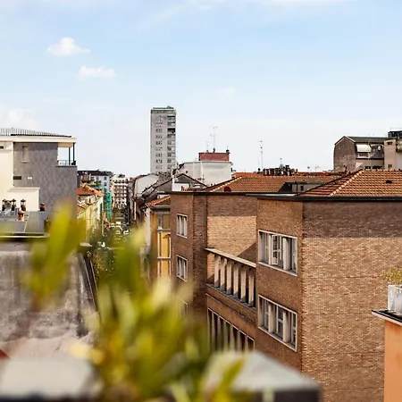 Penthouse With Panoramic Terrace - Design And Luxury Mediolan