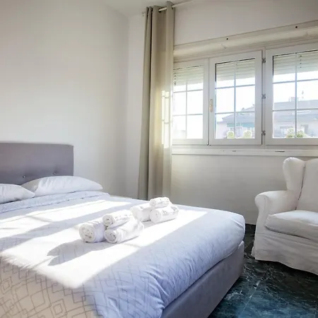 Iconic Luxury Penthouse In The Heart Of * Mailand