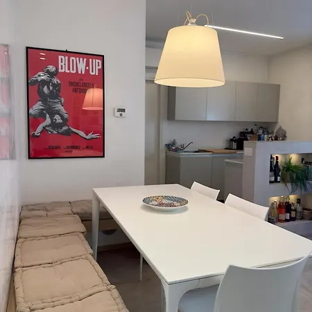 Flavia Flexyrent Ac Apartman Milánó